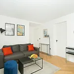 Bnbnook - Central 2Br - Walk To Champs-Elysees